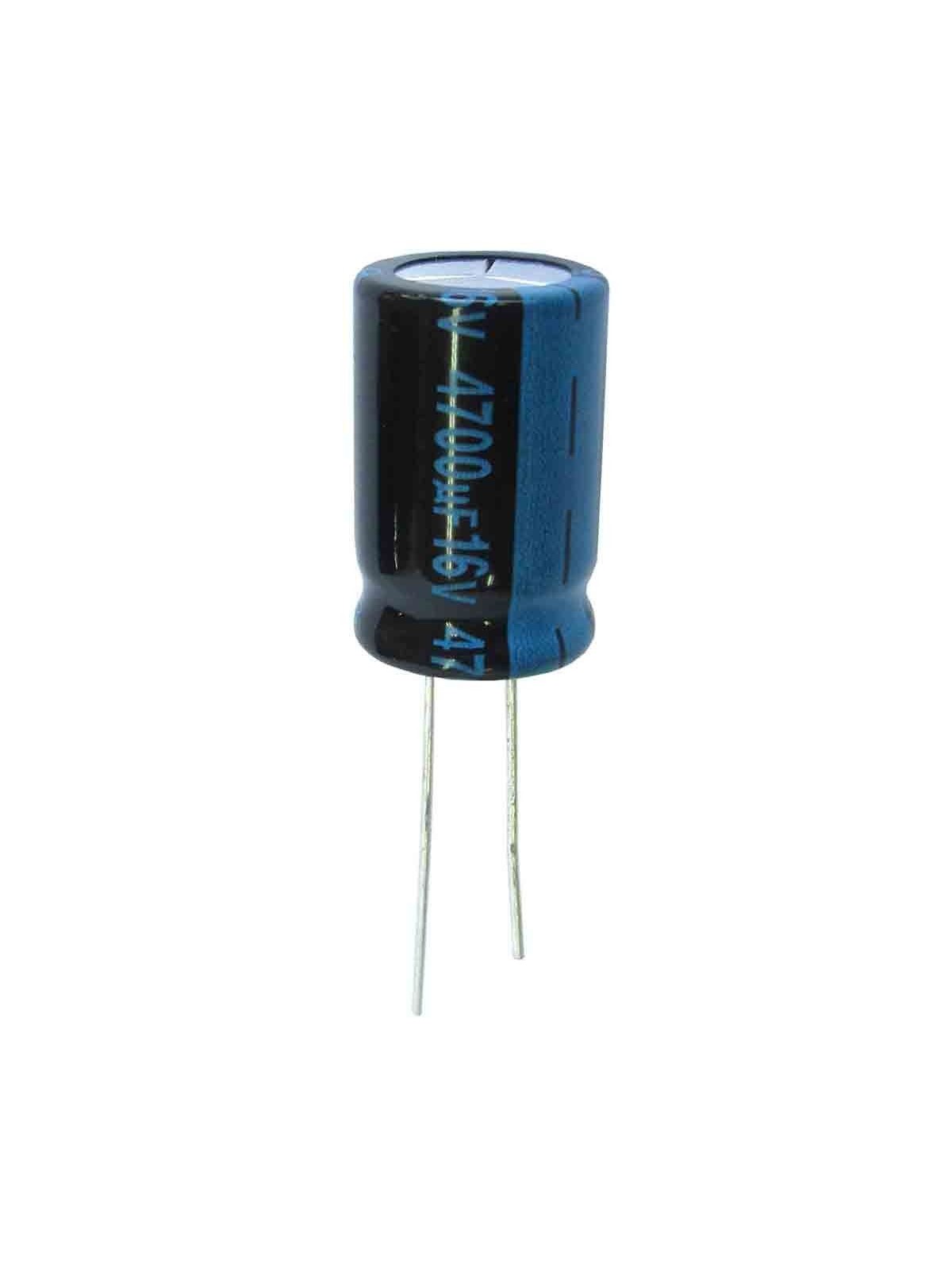Condensador electrolítico 4.700 microfaradios, 16V